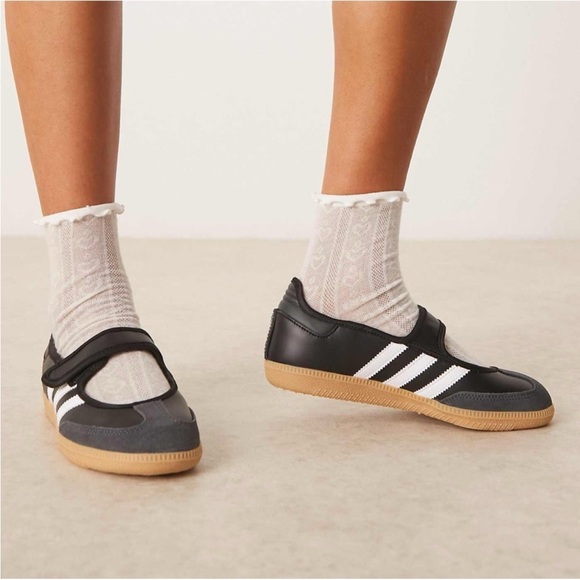 adidas Shoes - NIB Adidas Samba Jane Shoes Sz 8